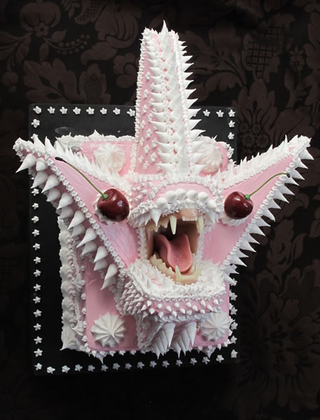 Illustration for article titled If H.R. Giger were a pastry chef, his cakes might look something like this